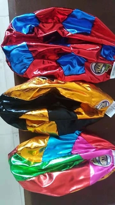 FM-F-002 5 Bola de voleibol jugando con paneles múltiples