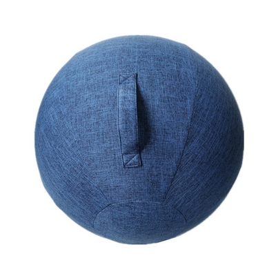 Mejora tu estado físico en la oficina con una bola de yoga de 55 cm.