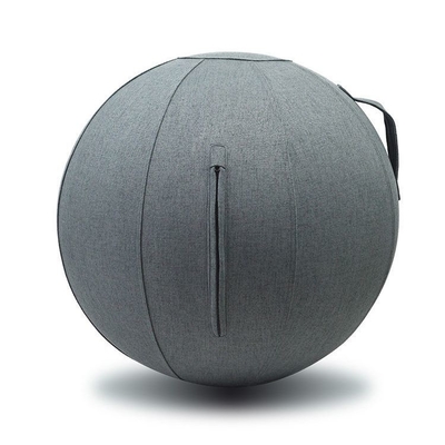 Mejora tu estado físico en la oficina con una bola de yoga de 55 cm.