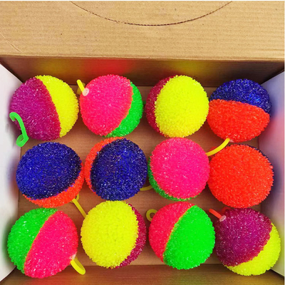 Multicolor FLASHING Volleyball-SPIKY YOYO BALL y a un precio asequible