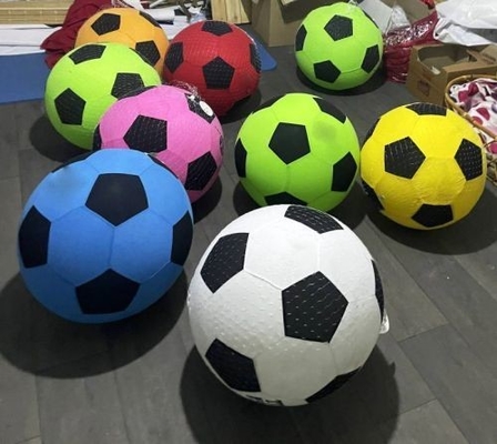 Color y logotipo personalizados Pelota de fútbol 6/7/8/9/10 pulgadas PVC OEM ODM Aceptado Muestra proporcionada