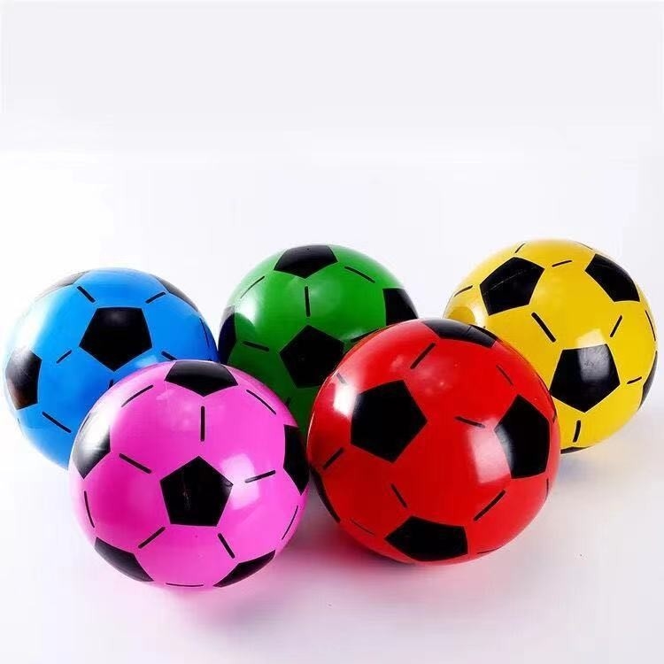 Impresión en relieve Fútbol inflable de 8 pulgadas para niños Deportes Balón de playa Juguetes de piscina PVC